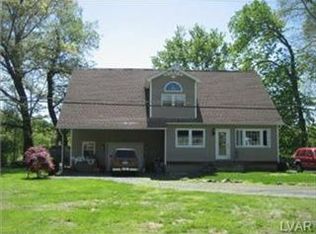 5876 Del Haven Rd, Bangor, PA 18013