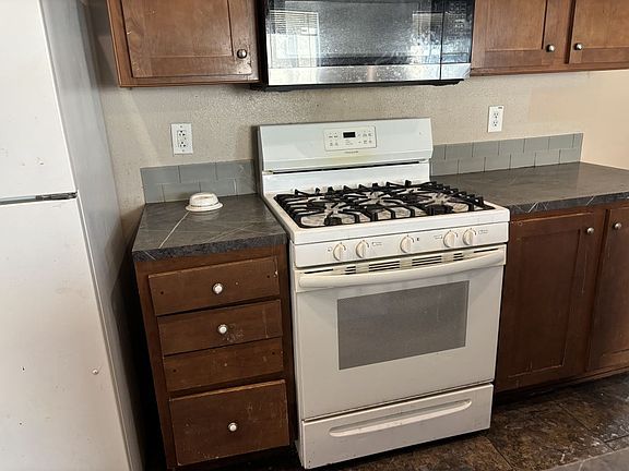 3rd image of 625 West McKellips Lot 330