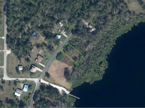 6330 Lakeside Drive W, Sebring, FL 33875