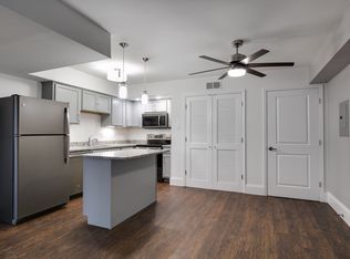 631 Broadmoor, Chesterfield, MO 63017