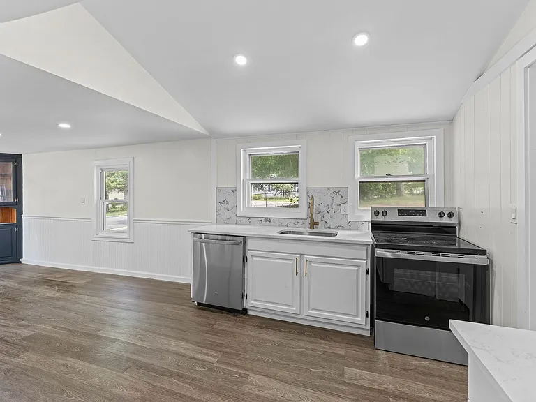 215 Erial Rd — Photo 14