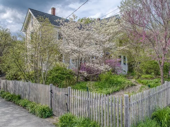 360 King St, Littleton, MA 01460