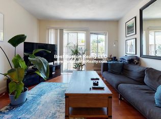 50 Craigie St APT 30, Somerville, MA 02143