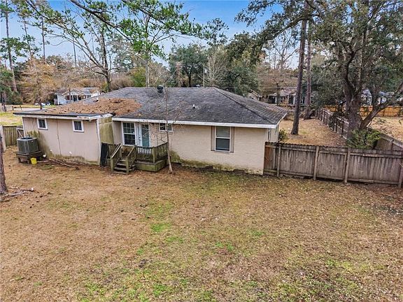 2nd image of 35703 Garden Dr