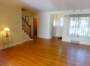 144 Callan Ave, Evanston, IL 60202