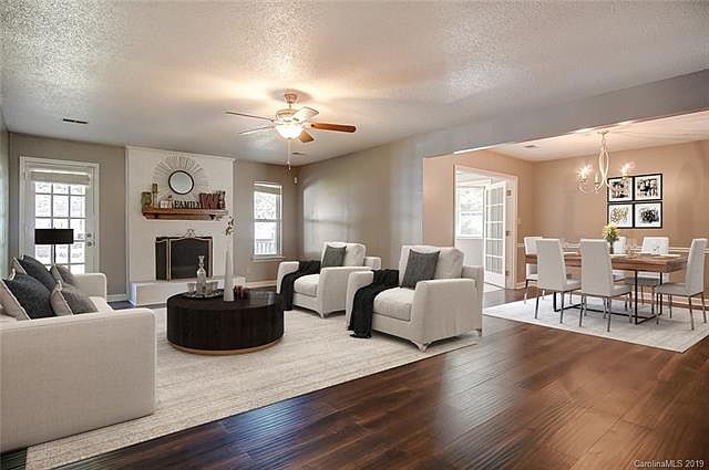 1st image of 6405 Clearwater Dr