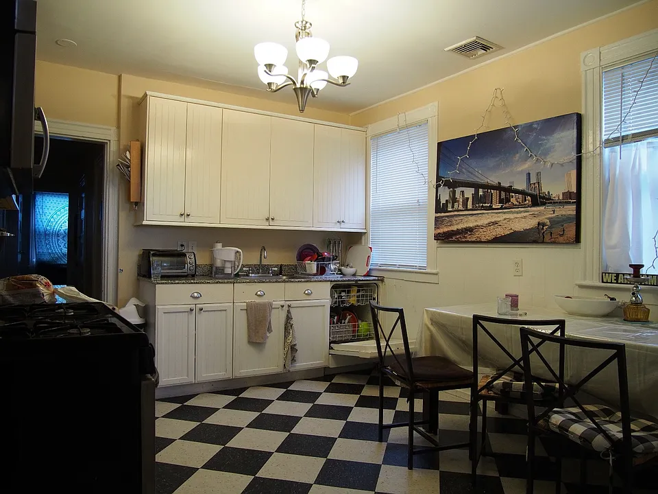 1 Parker Hill Ave #3
