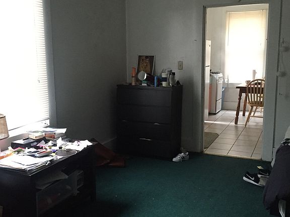 2nd image of 322 S Bouquet Street # First Floor