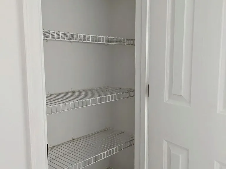 849 Lancaster Ln — Photo 23