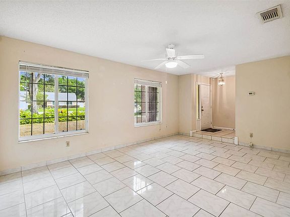 4th image of 8221 Granada Blvd