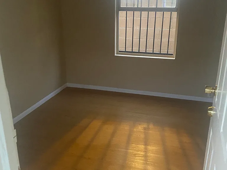13113 Florwood Ave #2 — Photo 5