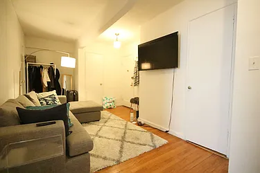 Rented by Dynamik Realty