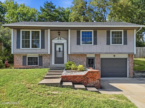 1620 Westview Dr, Jefferson City, MO 65109