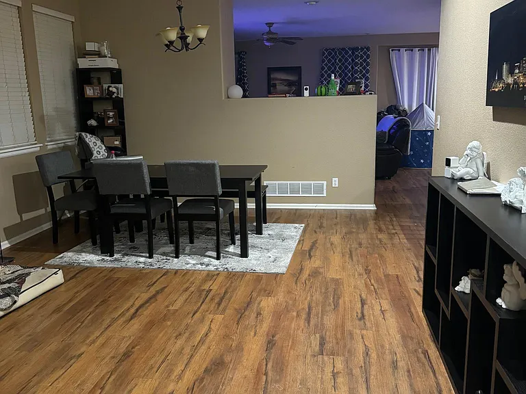 Living room/ Dining room