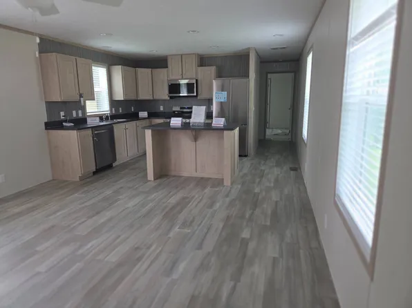 219 White Oak Dr #219WHI, Morton, IL 61550