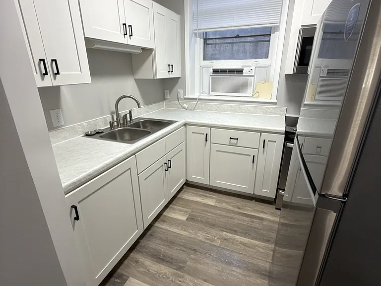 35-45-55 James Dr #1-A — Photo 15