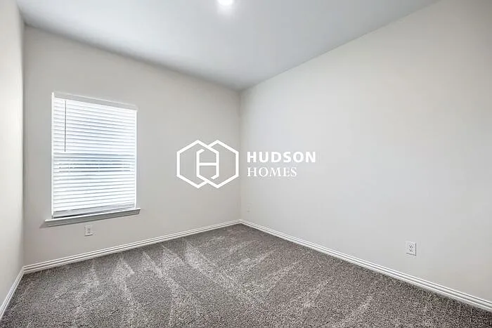 1601 Annabelle St — Photo 5