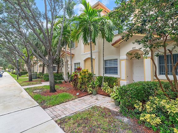 2nd image of 8351 SW 29th Street #102