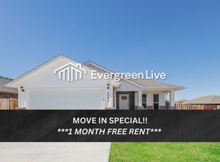 6003 NW Grant St, Bentonville, AR 72713
