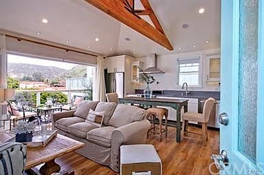 2nd image of 385 Mermaid St #C