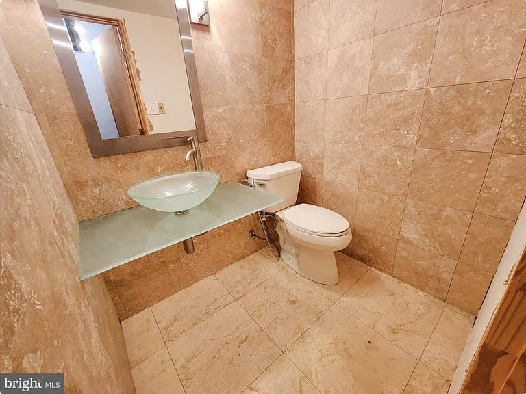 7950 Inverness Ridge Rd — Photo 8