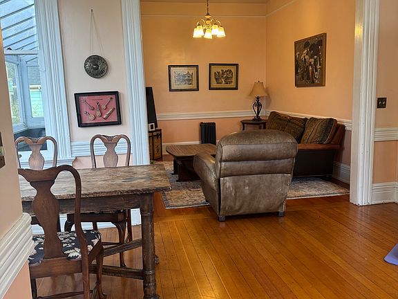 4th image of 105 Sylvar St #A-b