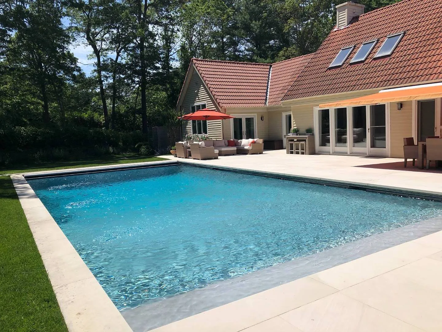 Wonderful Wainscott — Photo 2
