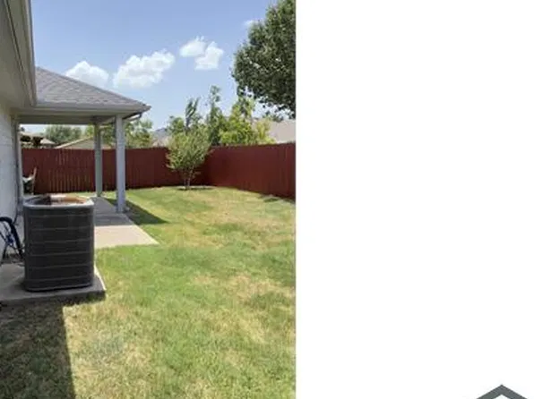 5762 Firethorn Dr, Dallas, TX 75249