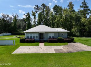 4129 Haynes Ln, Marianna, FL 32446