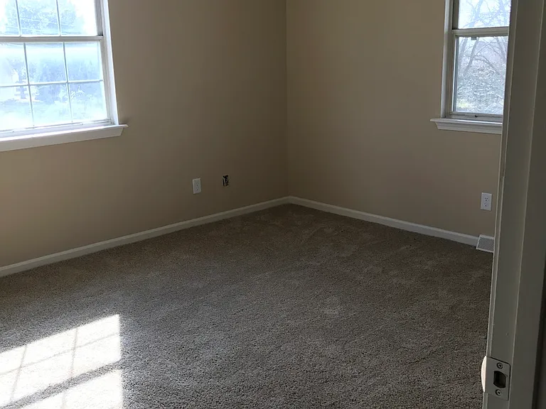 3703 Hermitage Rd — Photo 6