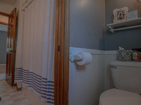 5th image of 6910 Brownell Ct SE