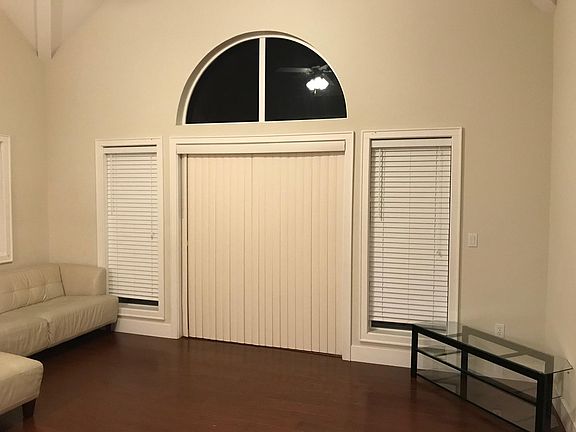 3rd image of 21737 Granada Ave