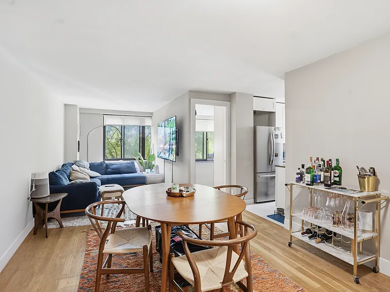 784 Columbus Ave #4D — Photo 1