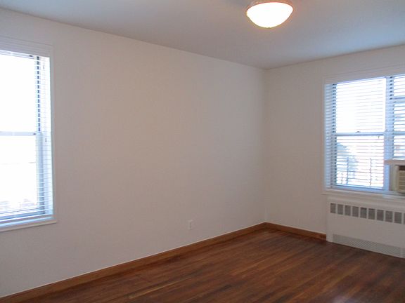 4th image of 121-16 Ocean Promenade APT 4K