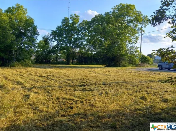 1317 S 12th St, Temple, TX 76504