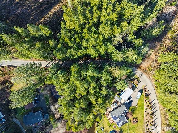 4th image of 9920 Fairview Lake Road SW