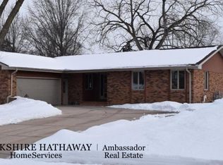 1800 Pinedale Ave, Lincoln, NE 68506