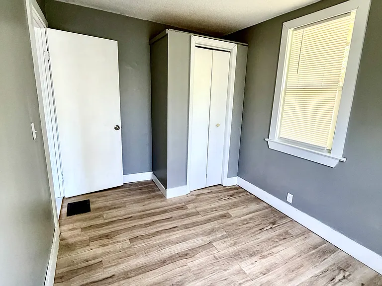 24-26 Howard St #26-1F — Photo 4