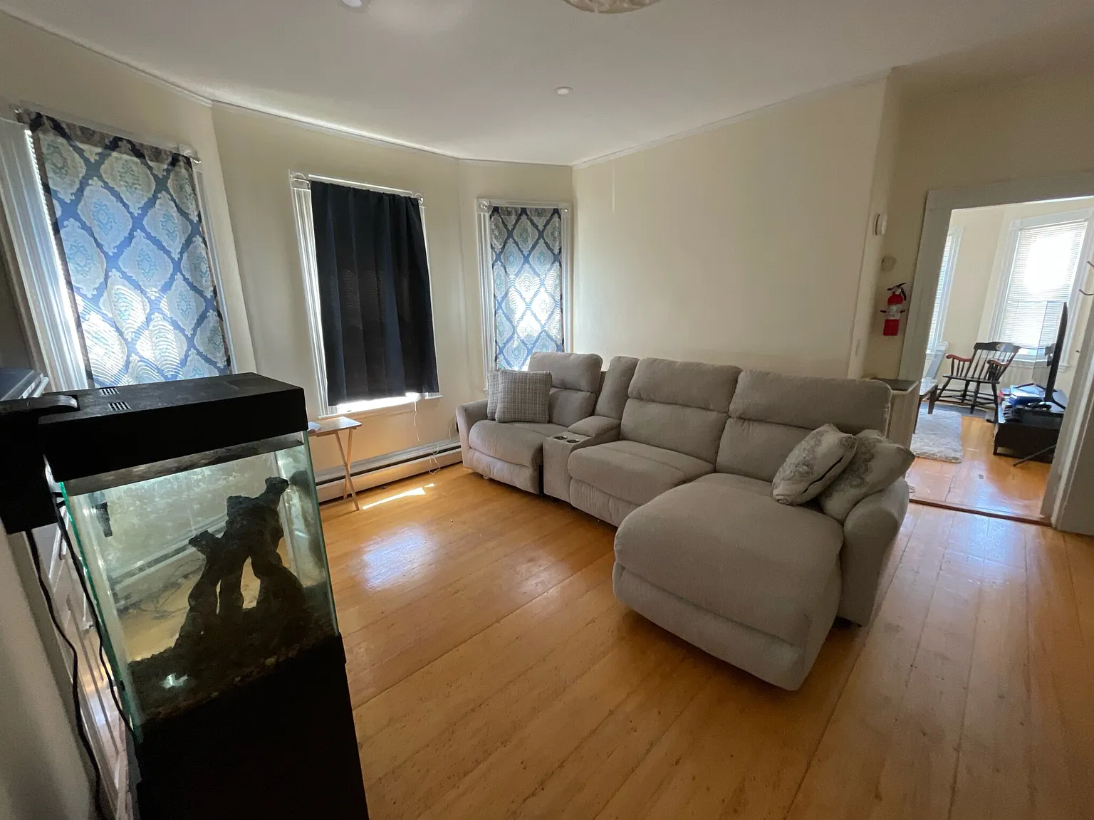 2 bed, 1.0 bath, 850 sqft, $2,500 — Photo 4