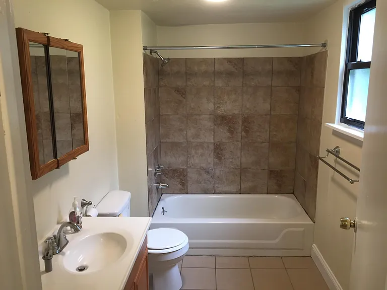 1007 Neel St — Photo 14