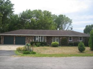 6 M St, Streator, IL 61364