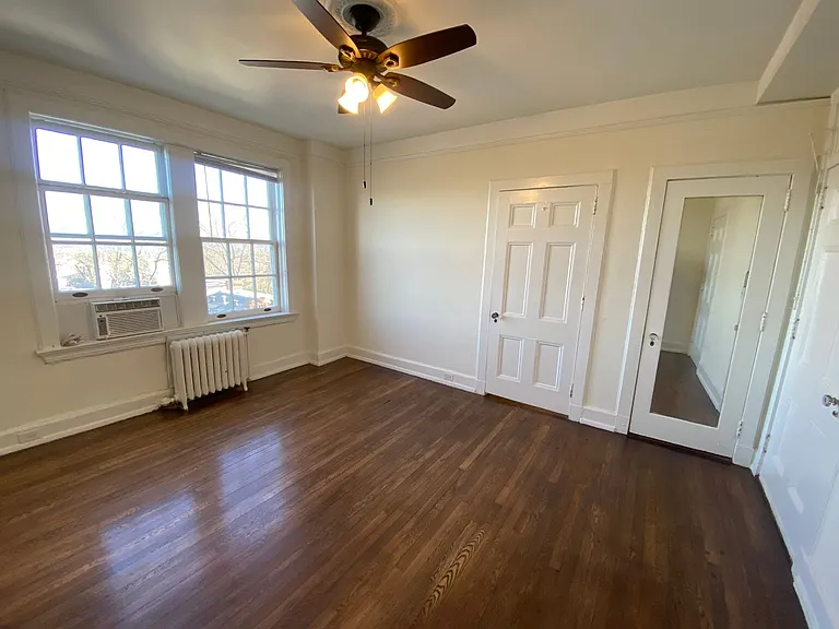 The Massee Apartments — Photo 16