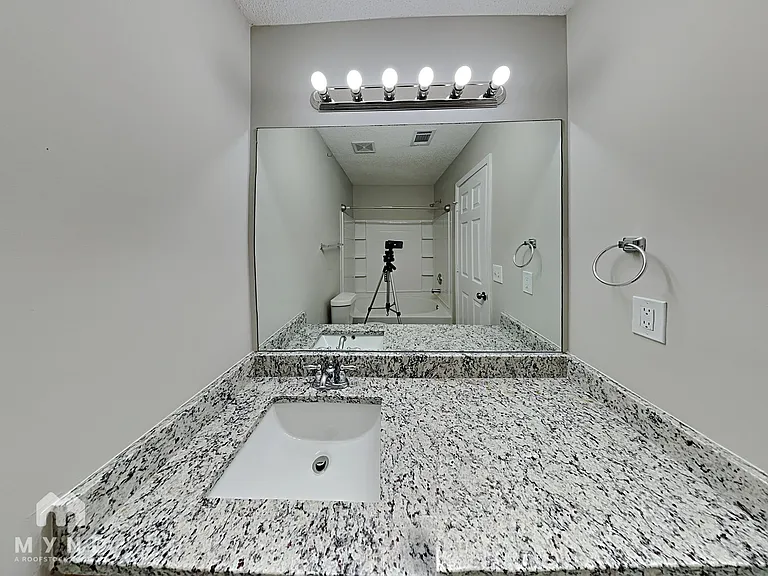 6332 Hickory Lane Cir — Photo 8