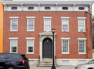 247 Warren St APT 2, Hudson, NY 12534
