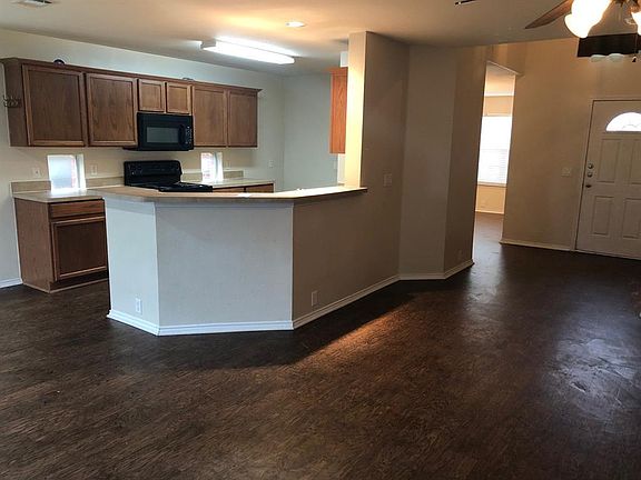 4th image of 8505 Yellow Buckeye Dr