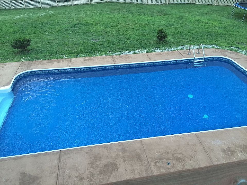 2nd image of 30 Cedar Ln