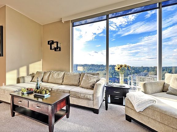 5th image of 10650 NE 9th Pl #1807