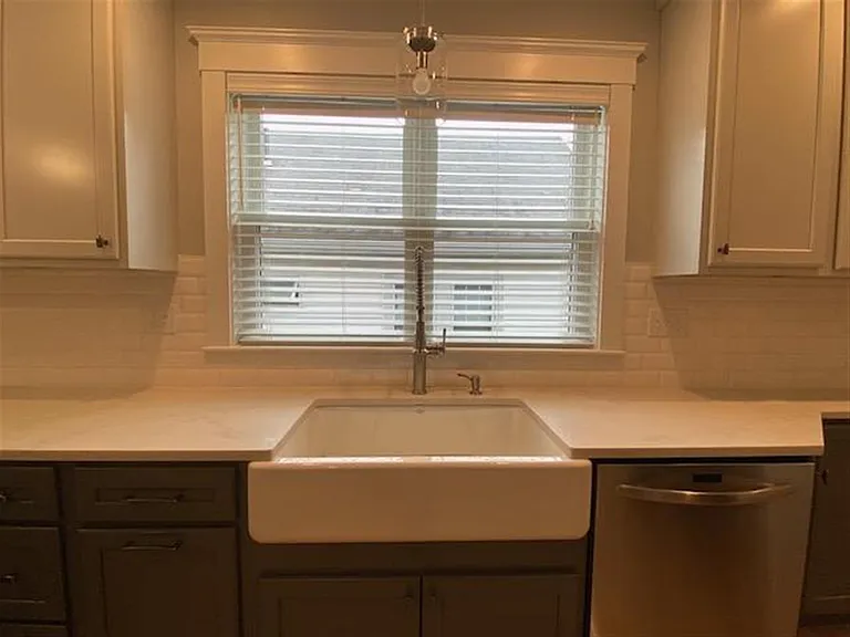 39 Garrison Ave #2 — Photo 27