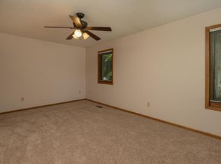 105 E Frederick St, Le Roy, MN 55951