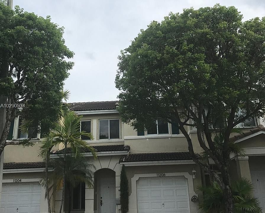 2nd image of 11206 NW 56th St